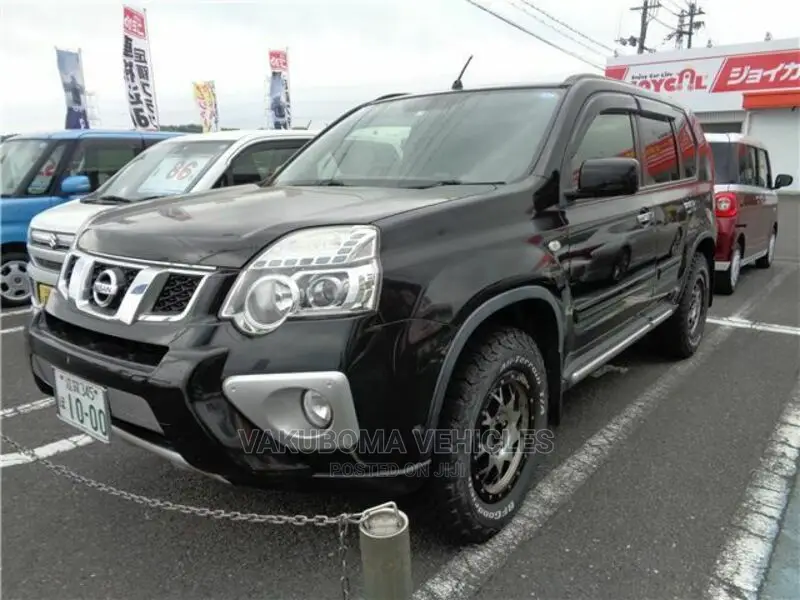 Nissan X-Trail 2013 Black