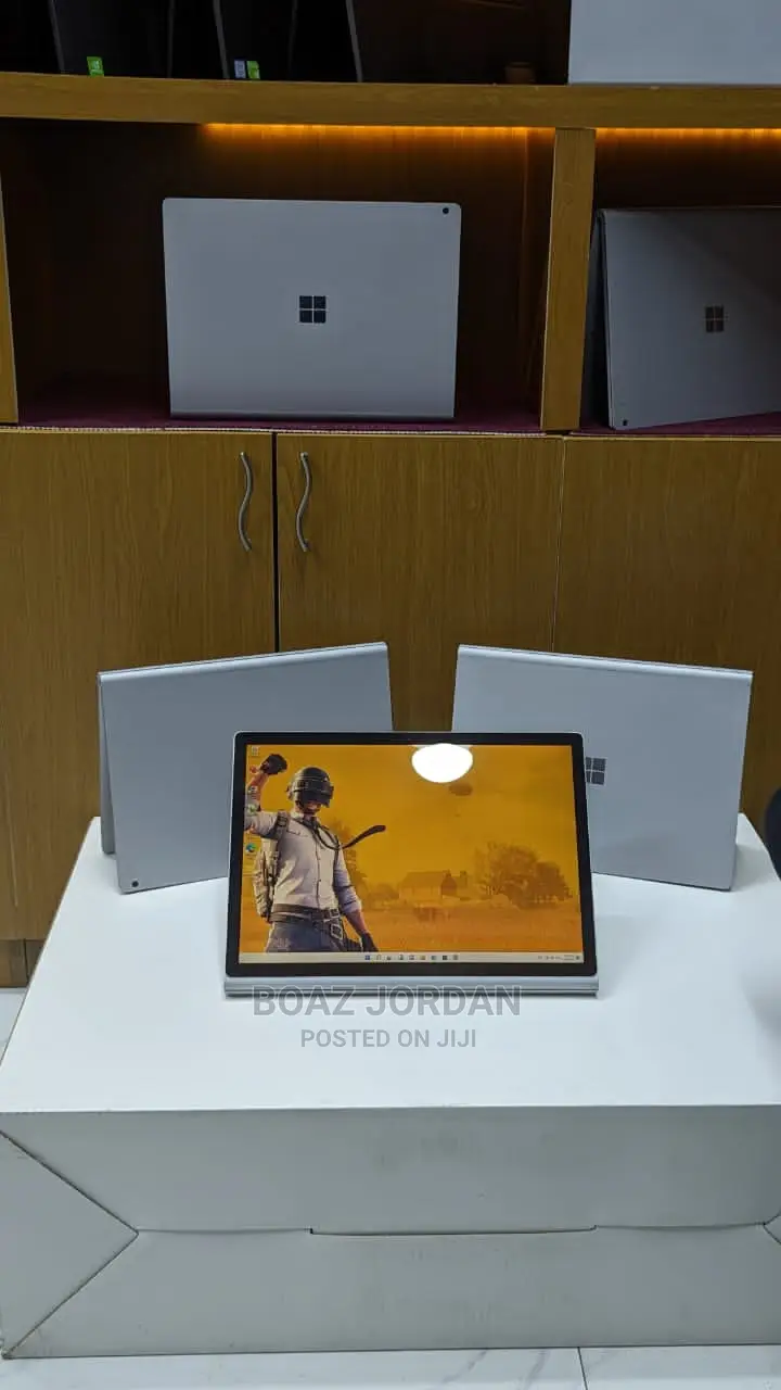New Laptop Microsoft Surface Book 2 16GB Intel Core I7 SSD 512GB