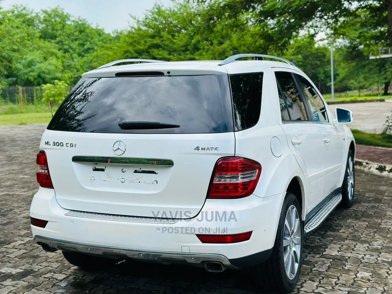 Mercedes-Benz M Class 2012 White
