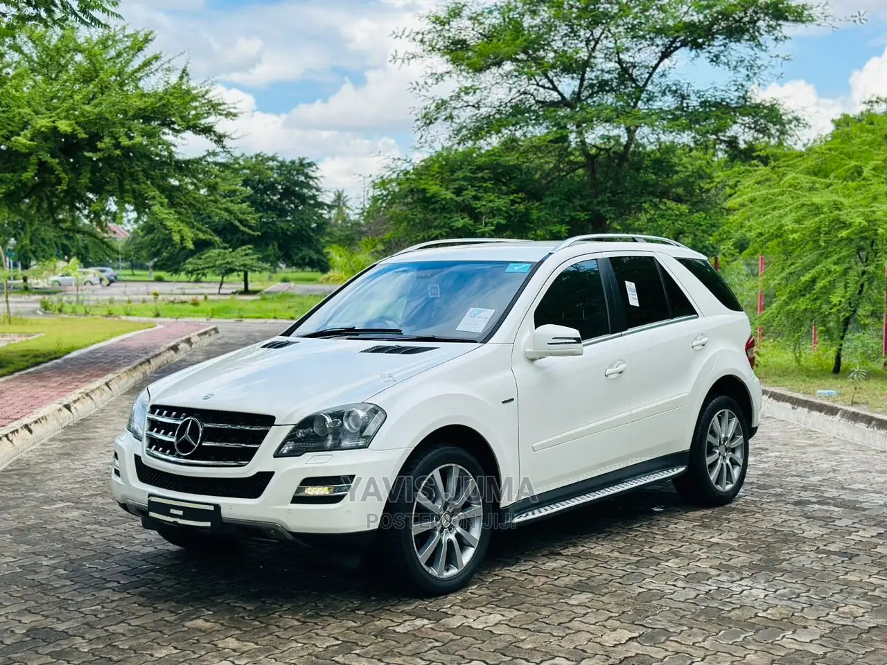 Mercedes-Benz M Class 2012 White