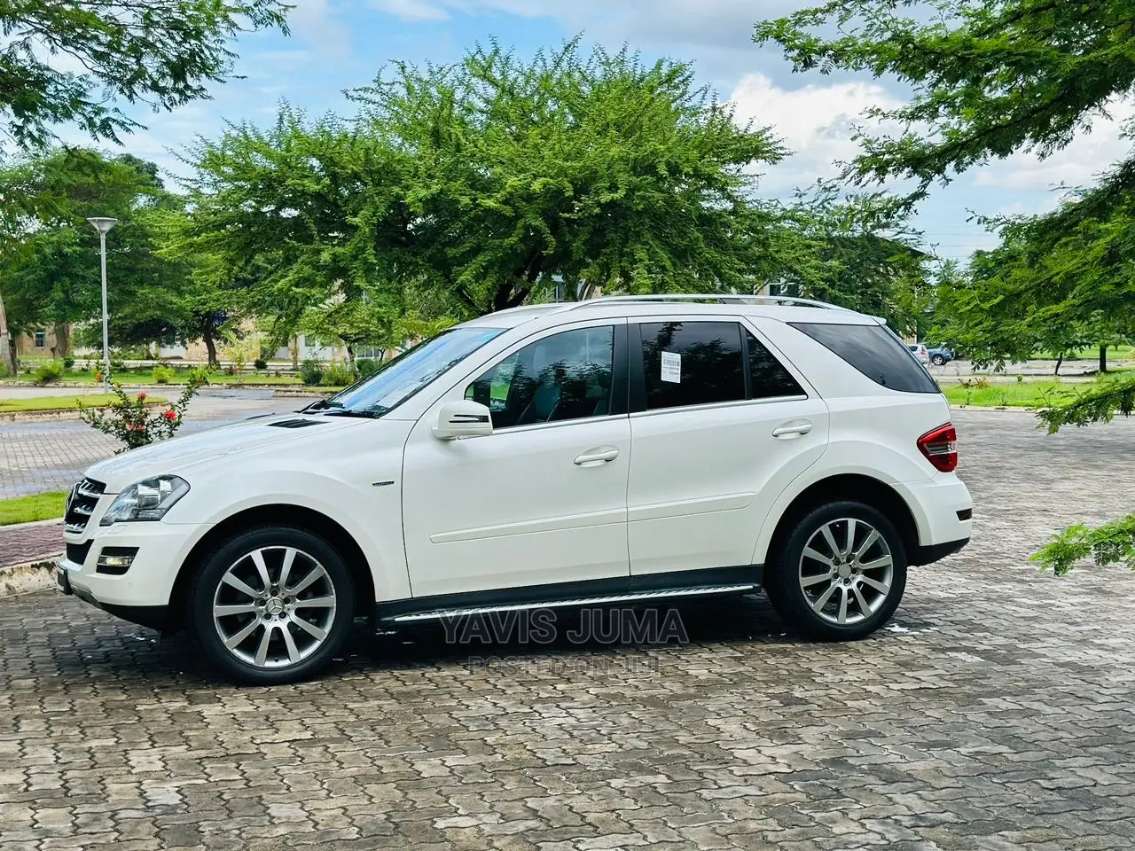 Mercedes-Benz M Class 2012 White
