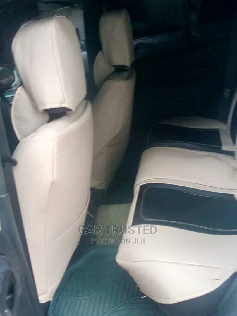 Toyota RAV4 Base 4x4 1999 White