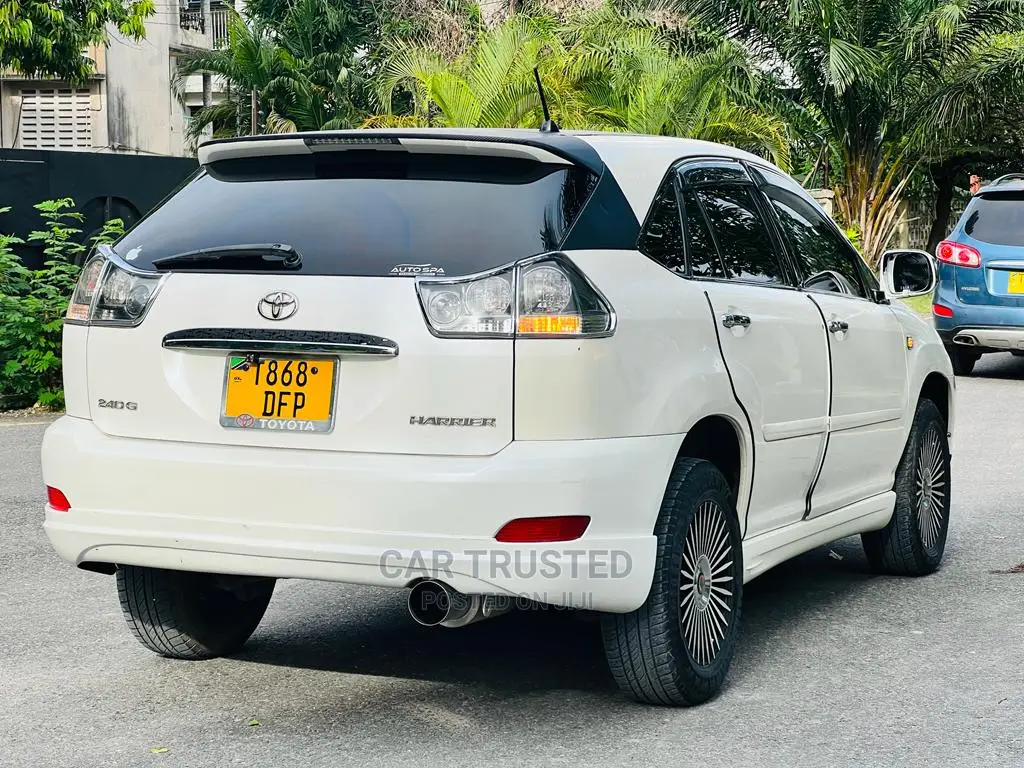 Toyota Harrier 2.4 4WD 2007 White