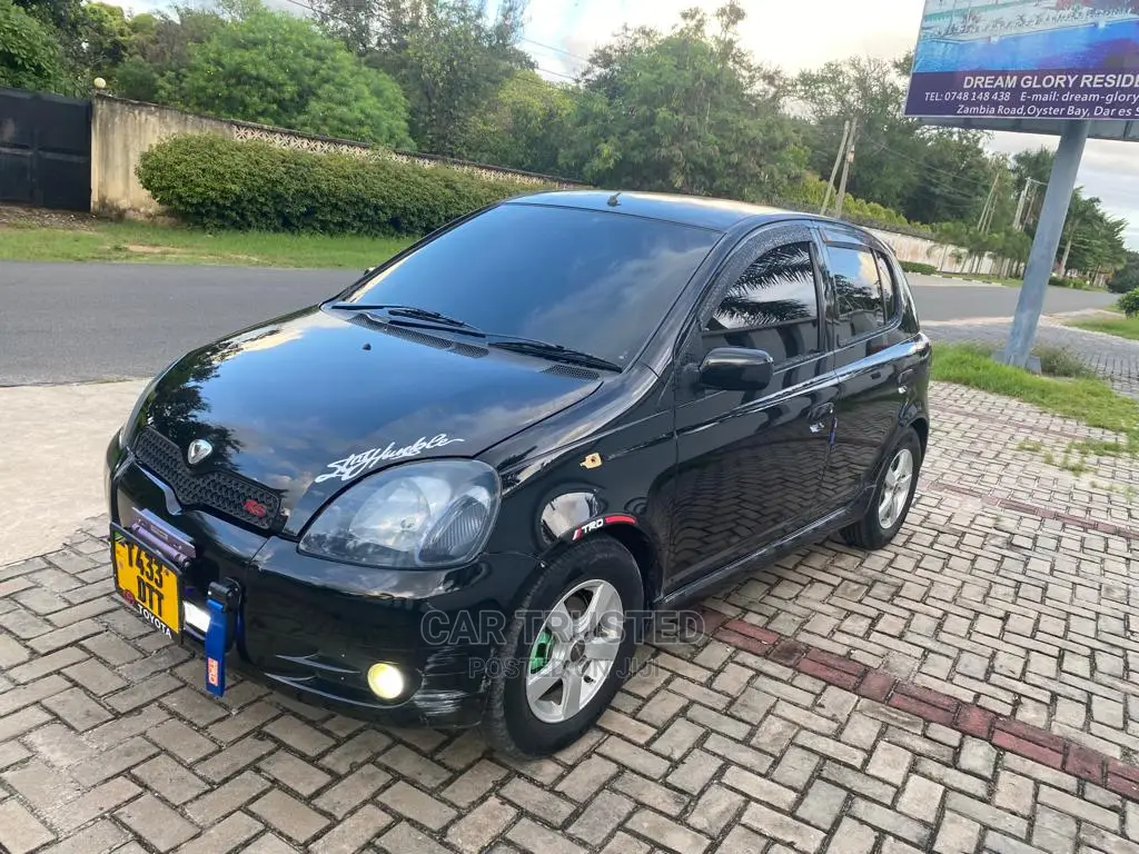 Toyota Vitz 1.3 AWD 3dr 2002 Black