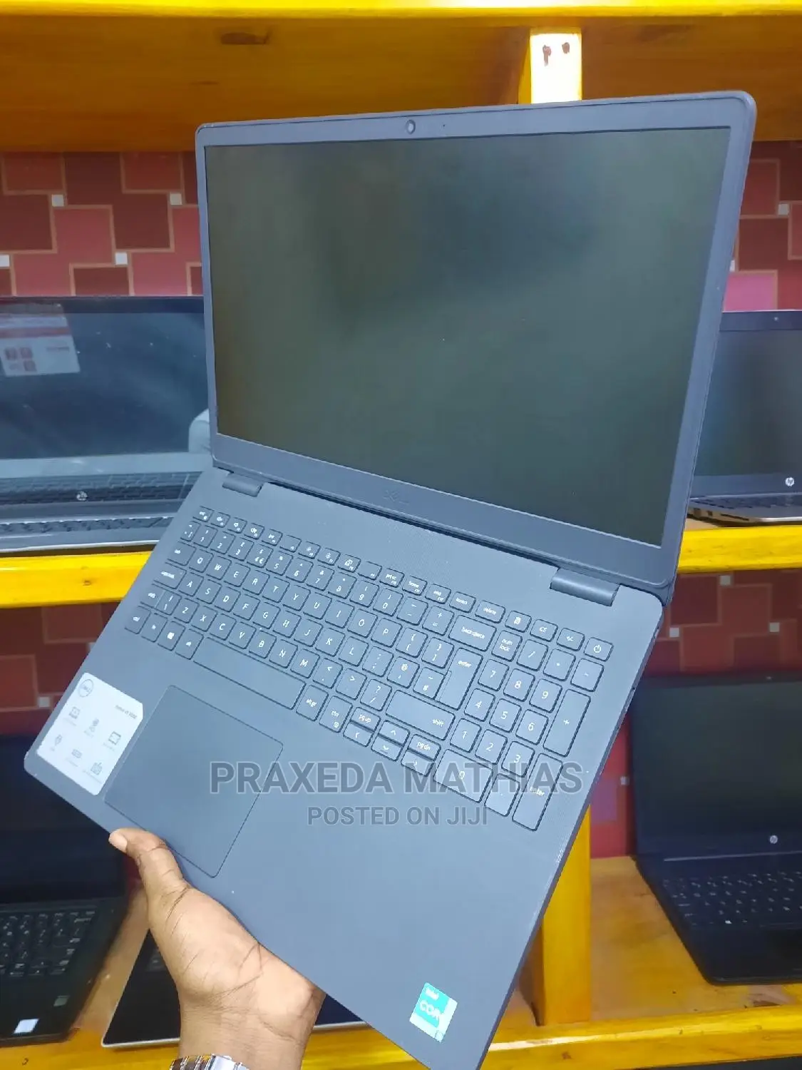 Laptop Dell Vostro 3500 4GB Intel Core I3 HDD 1T