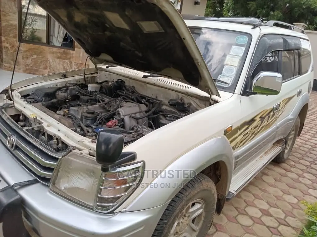 Toyota Land Cruiser Prado 3.0 D-4d 3dr 2005 White