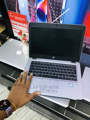 Laptop HP EliteBook 820 G3 8GB Intel Core I5 HDD 500GB