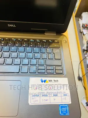 New Laptop Dell Vostro 3300 4GB Intel SSD 128GB