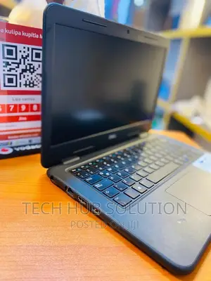 New Laptop Dell Vostro 3300 4GB Intel SSD 128GB