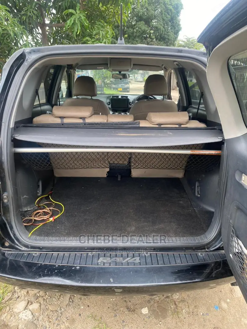 Toyota RAV4 1.8 2007 Black