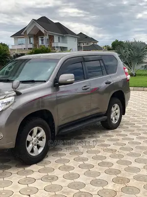 Toyota Land Cruiser Prado 3.0 D-4d (190 Hp) 7 Seats 2016 Silver
