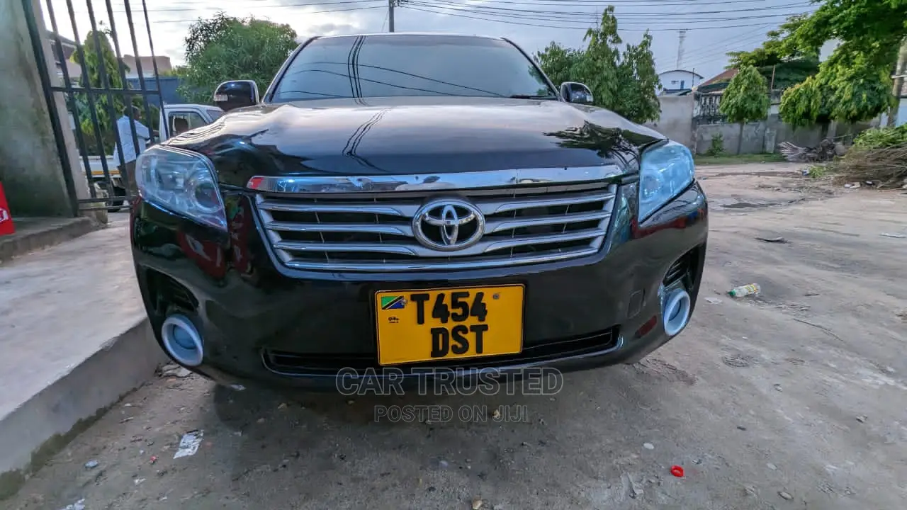 Toyota Vanguard 2010 Black