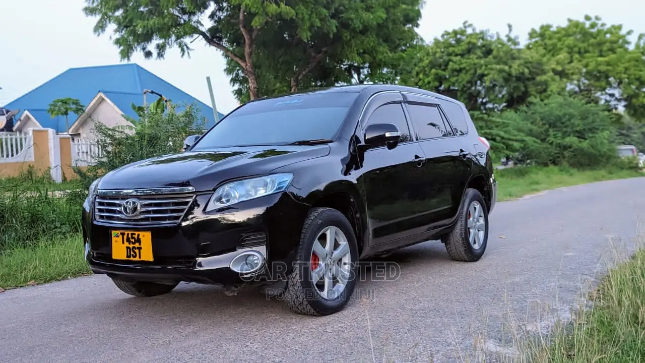 Toyota Vanguard 2010 Black