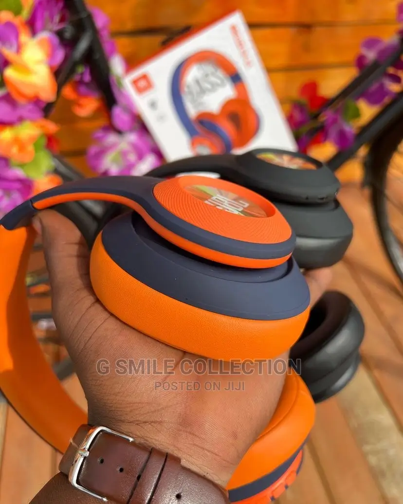 JBL SN -85 Wireless Headphones