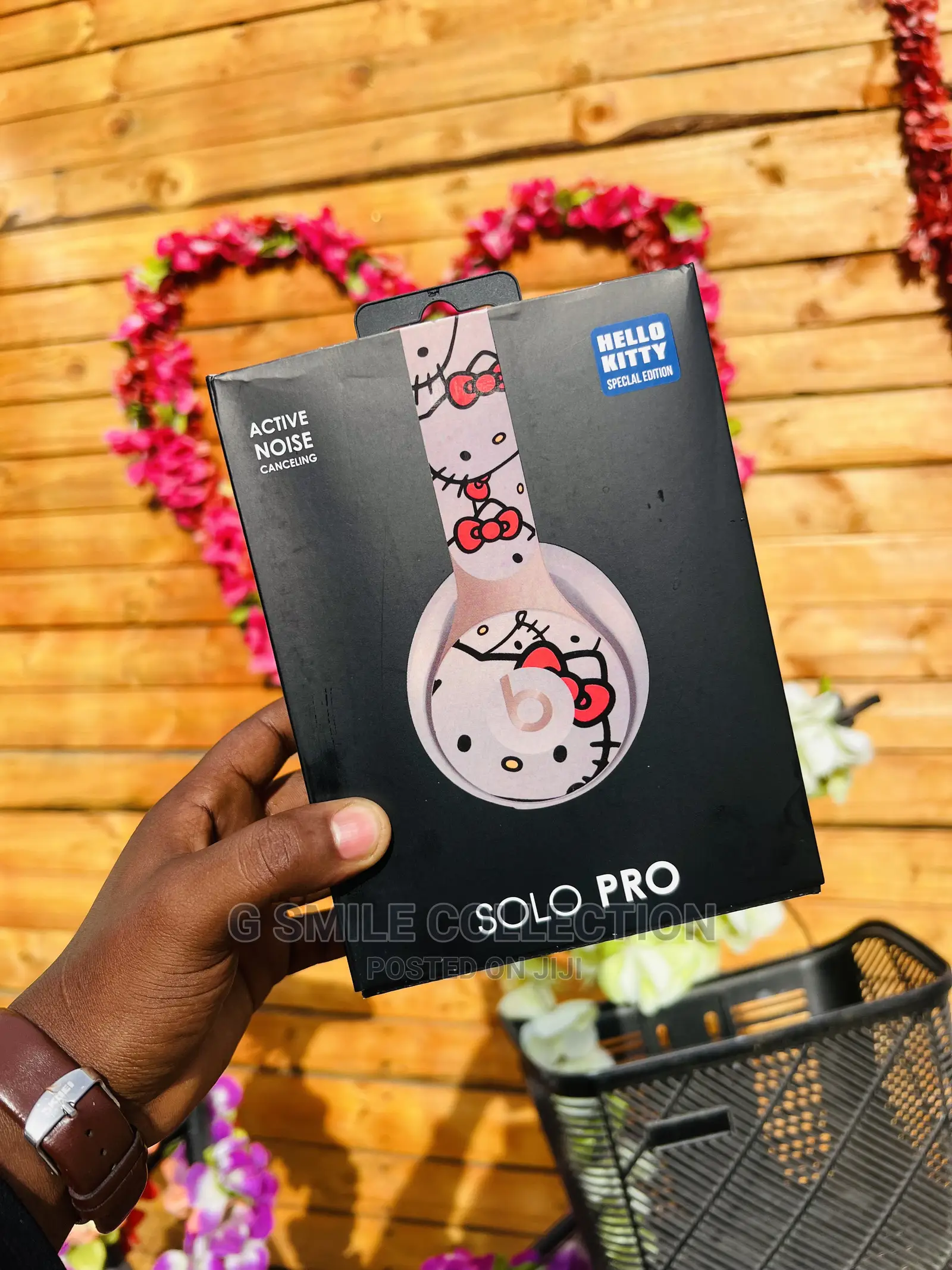 Solo Pro Hello Kitty Wireless Headphones