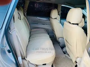 Toyota Ipsum 2005 Silver