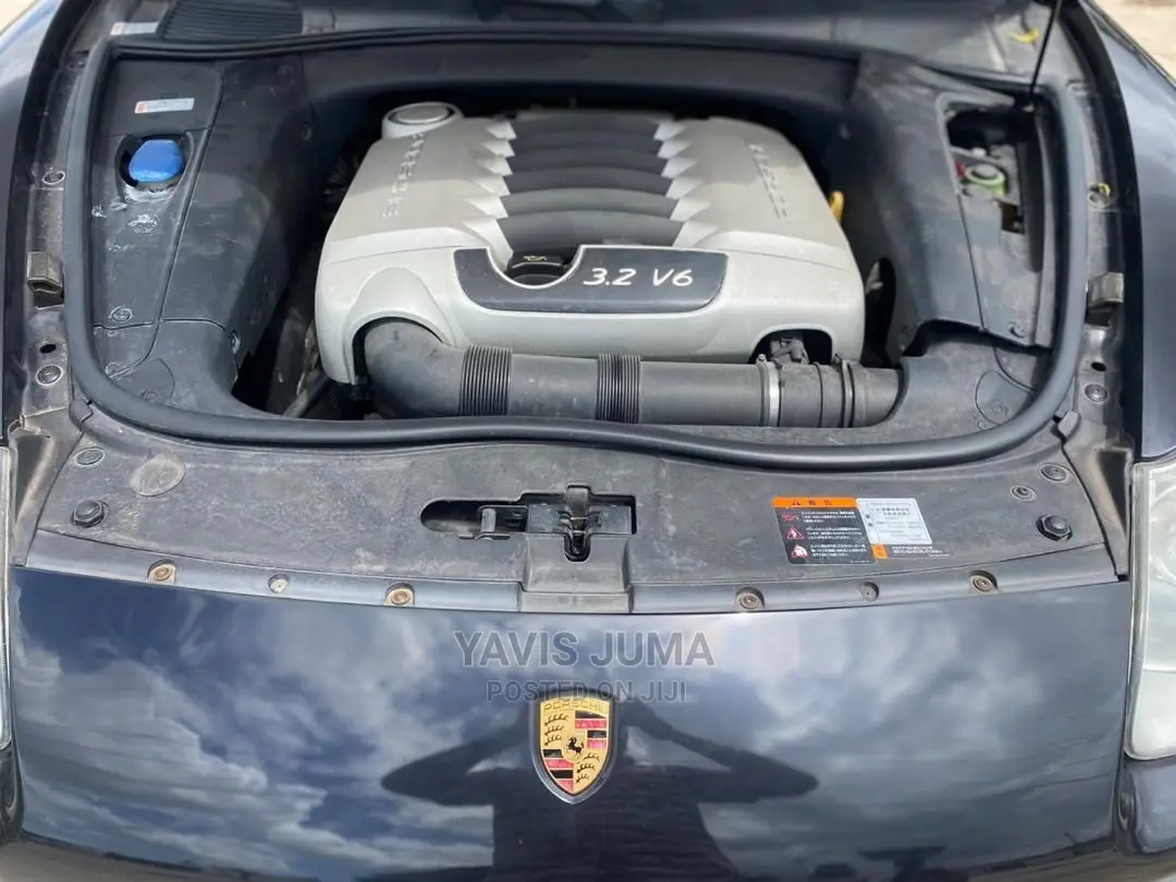 Porsche Cayenne 2005 Black
