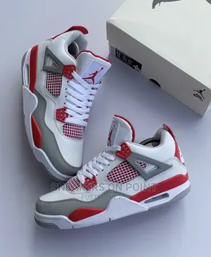 Air Jordan 4