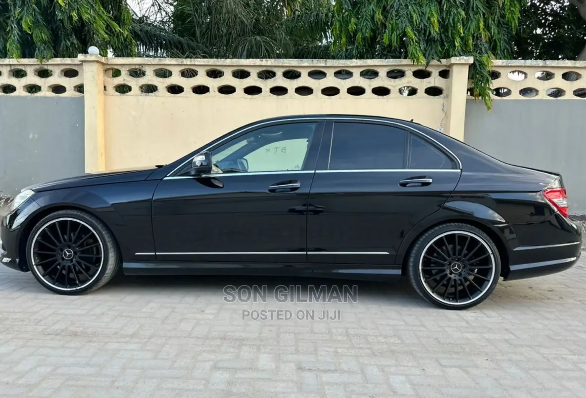 Mercedes-Benz C-Class 2008 Black