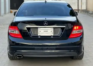 Mercedes-Benz C-Class 2008 Black