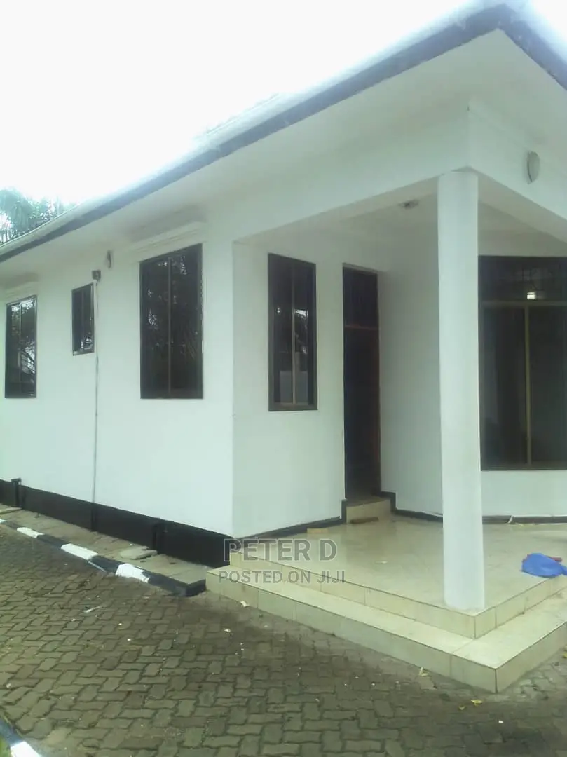 3bdrm House in Mikocheni for Rent