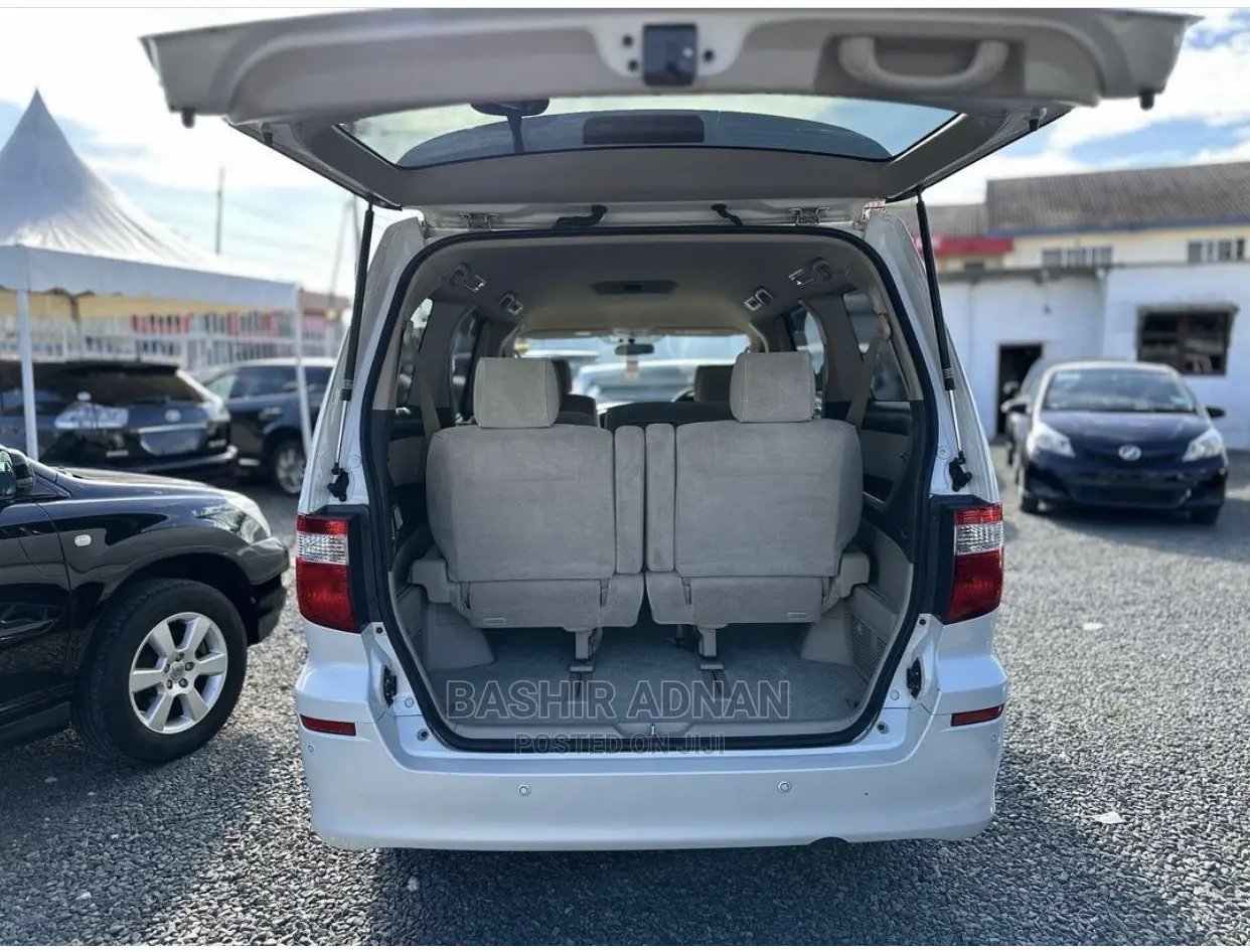 Toyota Alphard 2005 White