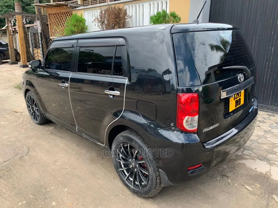 Toyota Rumion 1.5 FWD 2021 Black