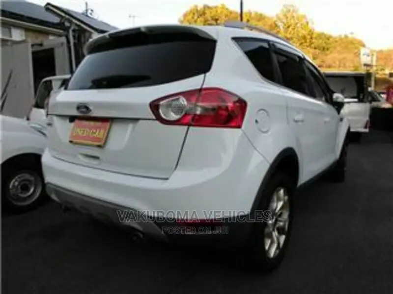 Ford Kuga 2014 Pearl
