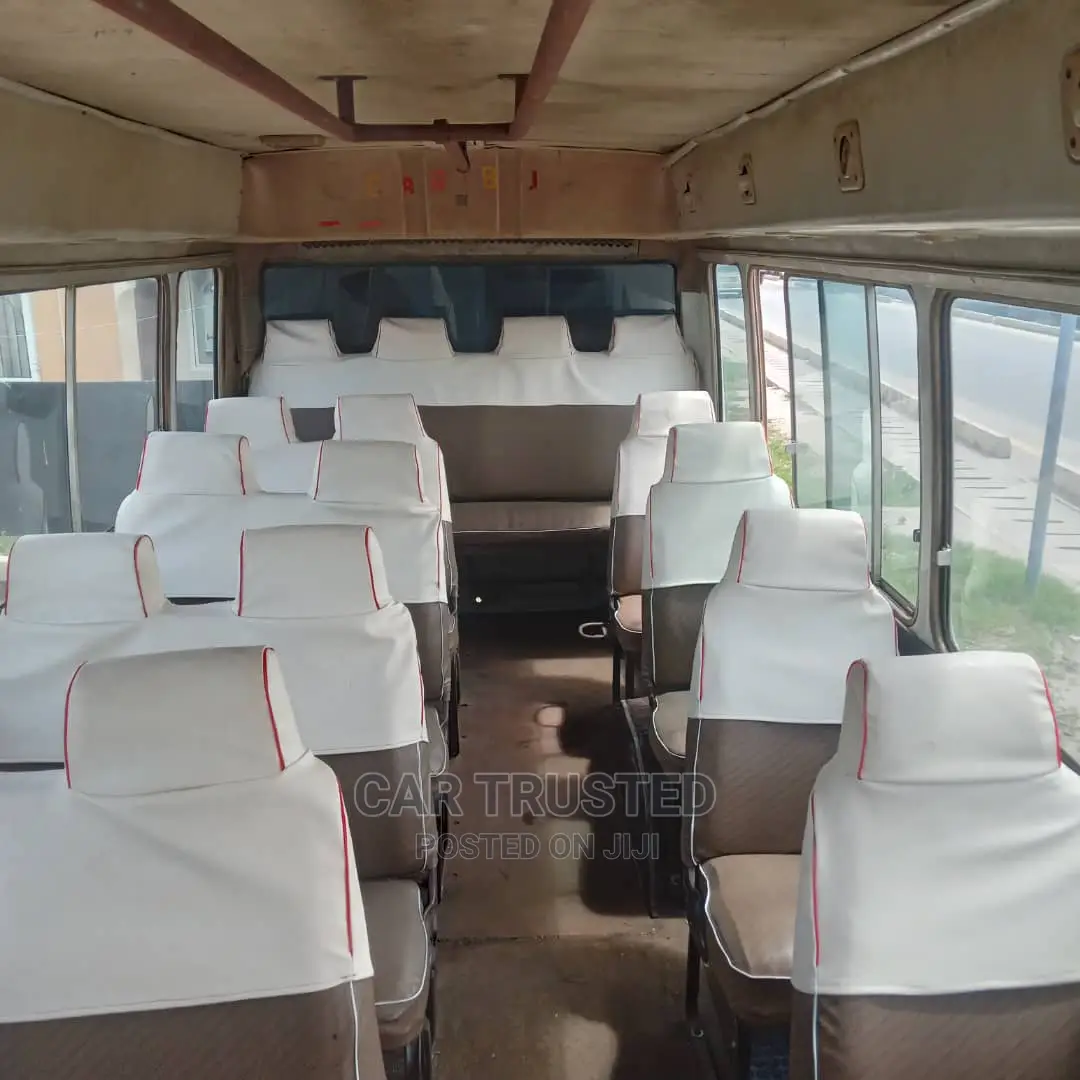 Toyota Coaster 1999 White