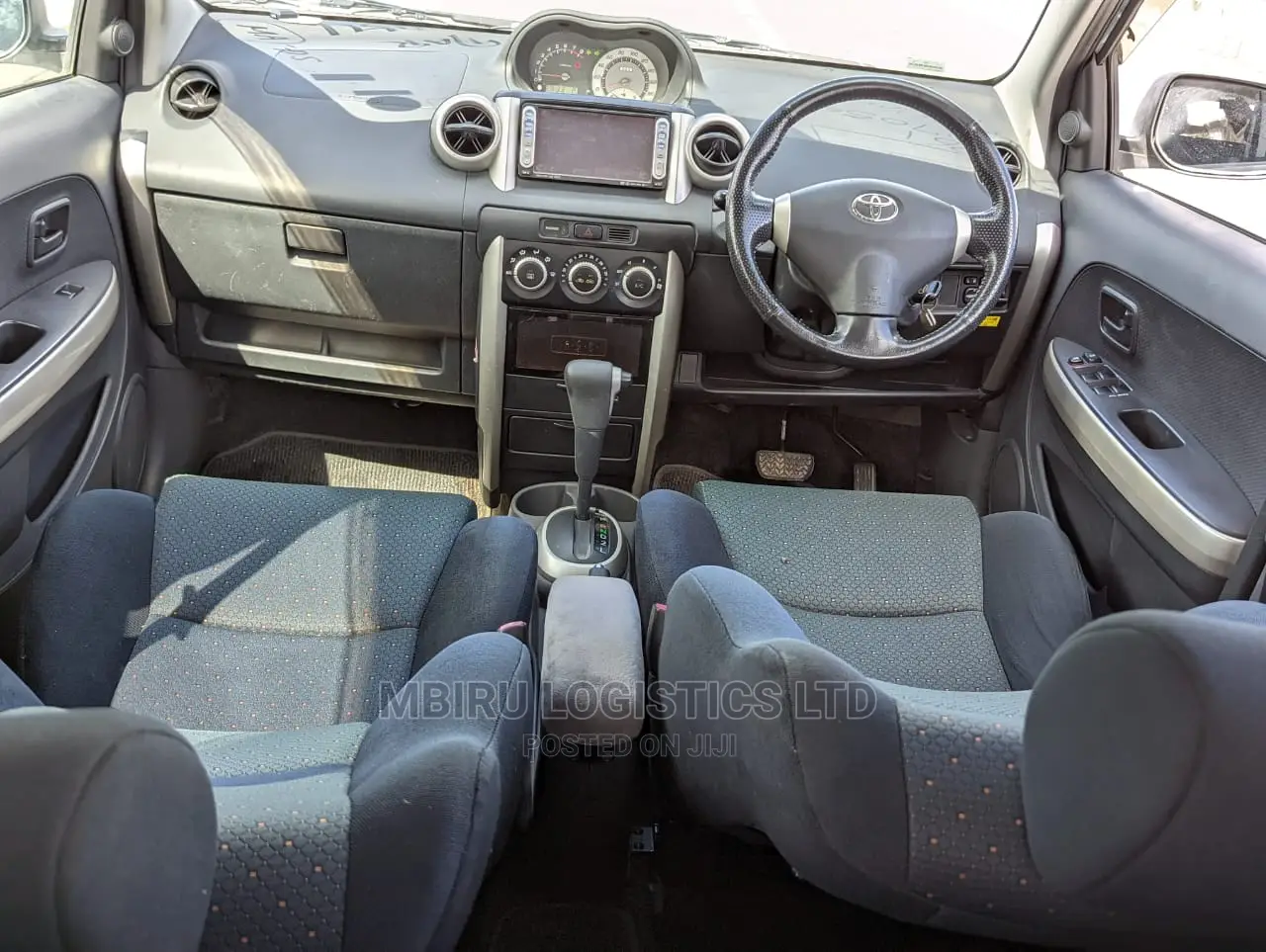 Toyota IST 2007 Silver