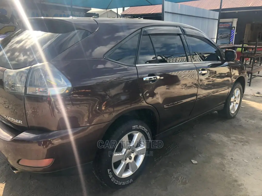 Toyota Harrier 2.4 4WD 2005 Gray