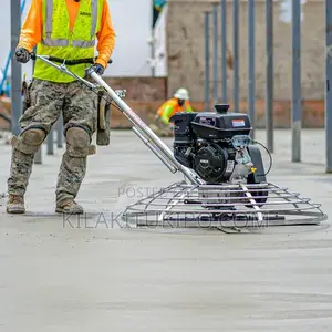 A Powerfull Trowel/Float Machine for Construction