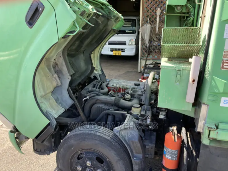 Toyota Dyna Garbage