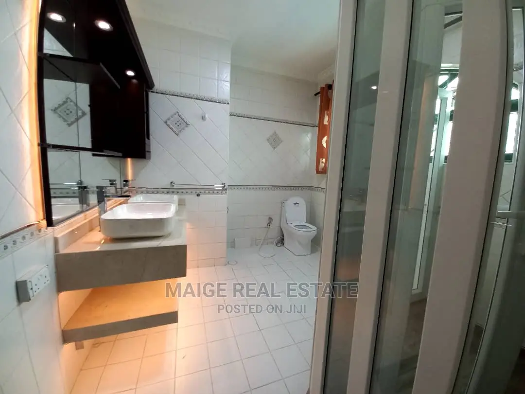 Furnished 3bdrm Villa in Masaki for Rent