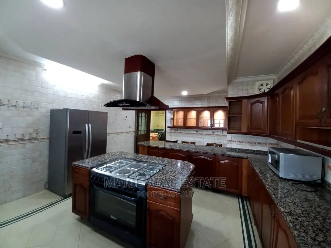 Furnished 3bdrm Villa in Masaki for Rent