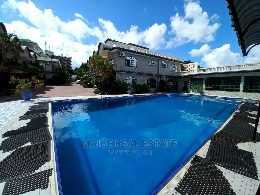 Furnished 3bdrm Villa in Masaki for Rent