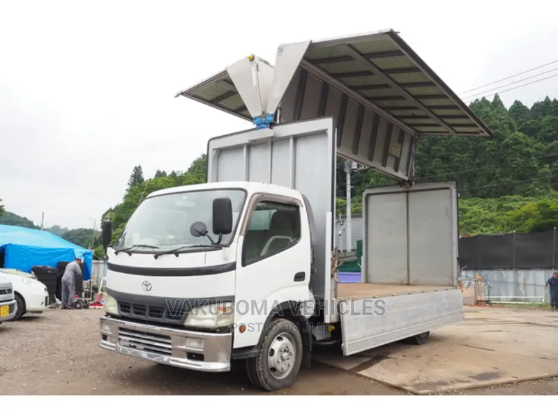 Toyota Dyna Truck