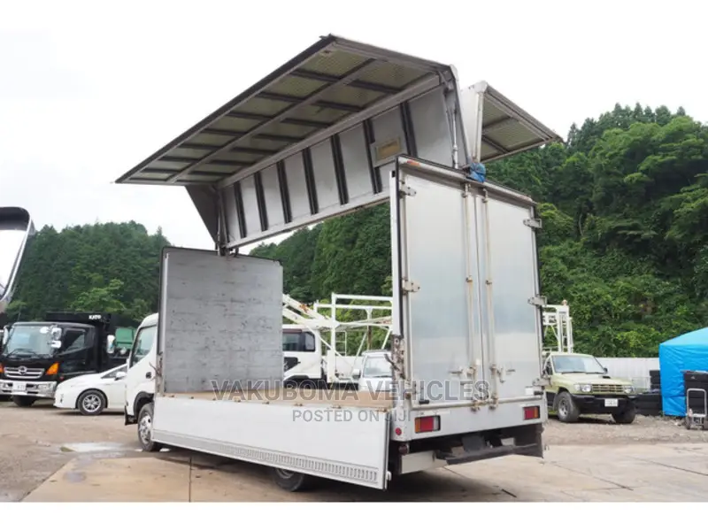 Toyota Dyna Truck