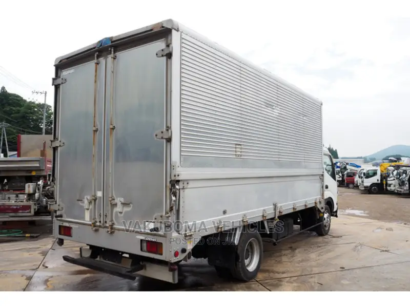 Toyota Dyna Truck