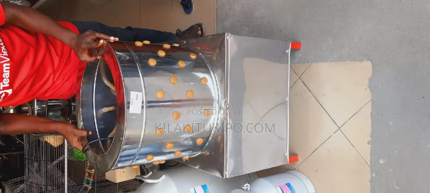 Plucking Chicken Feathers Machine