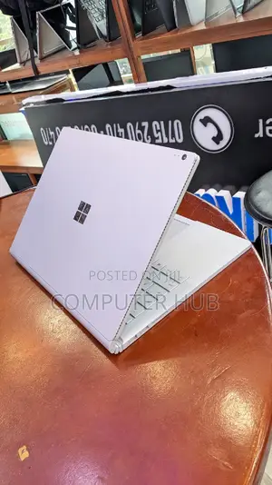 Laptop Microsoft Surface Book 2 8GB Intel Core I7 SSD 256GB