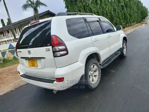 Toyota Land Cruiser Prado 3.0 D-4d 3dr 2008 White