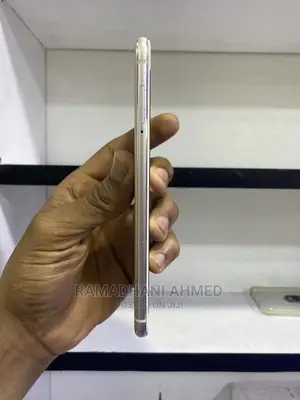 Vivo X7 64 GB Gold