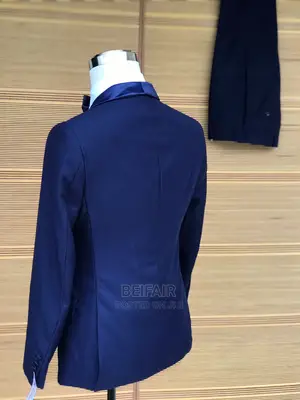 Men's Suits