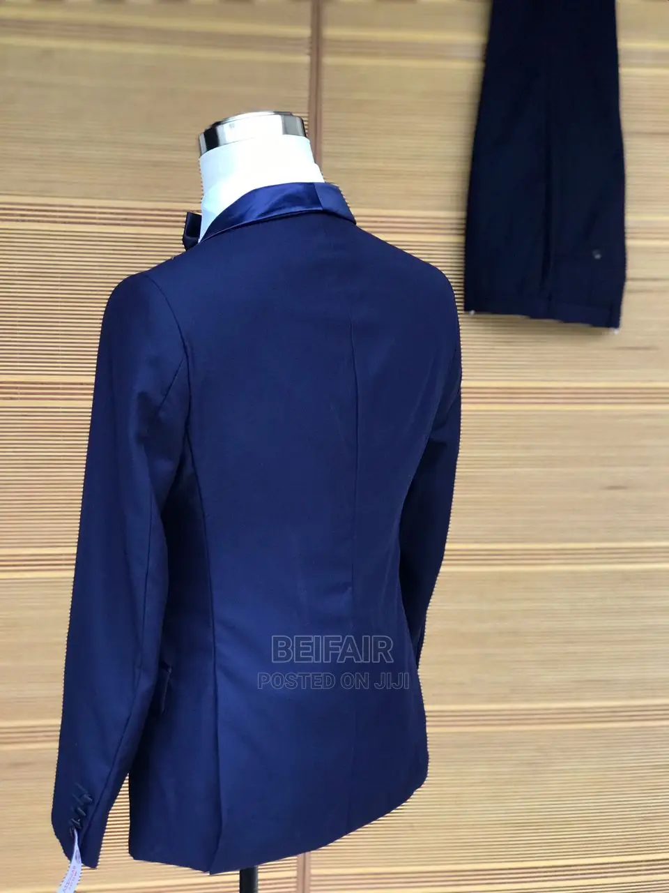 Men's Suits