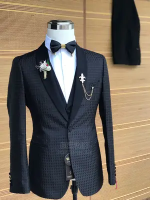 Men's Suits/ Suti Za Kiume