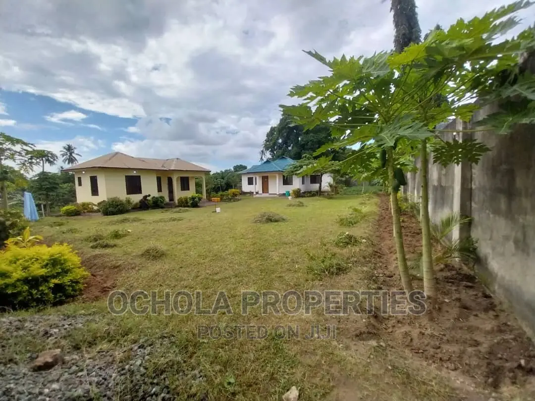 5bdrm House in Ukonga for Sale