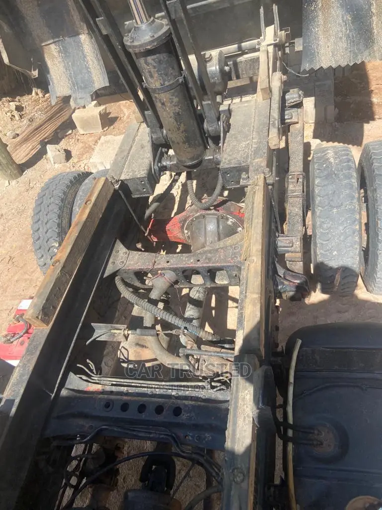*Mitsubishi FUSO-TIPPER/DSA