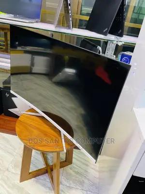 Gaming Curve Monitor 32 Inches