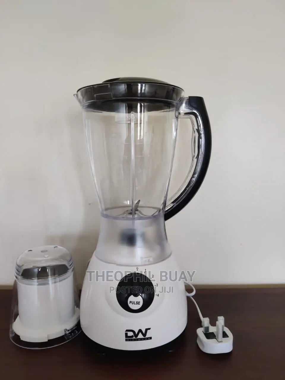 DW White Base 2in1 Unbreakable Jug 4 Speed 1.5L